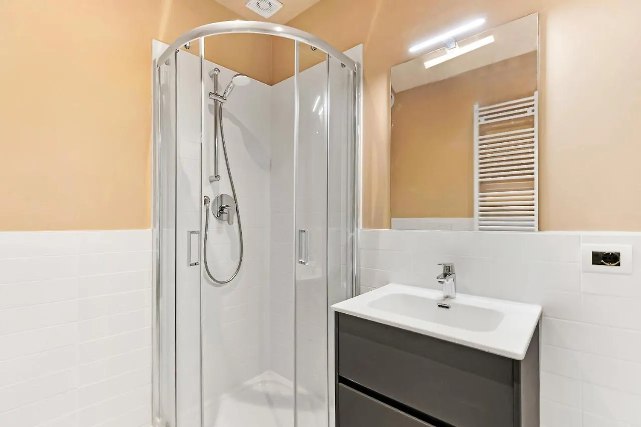 شقة Alessia'S Flat- Naviglio Grande بوكيناسكو 0*,